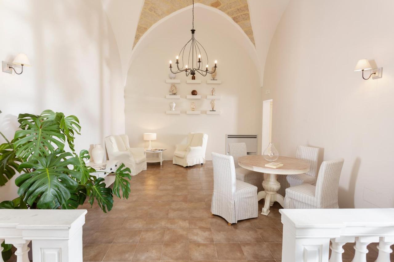 Bed and Breakfast Don Alfonso Dimora D'epoca Racale Esterno foto