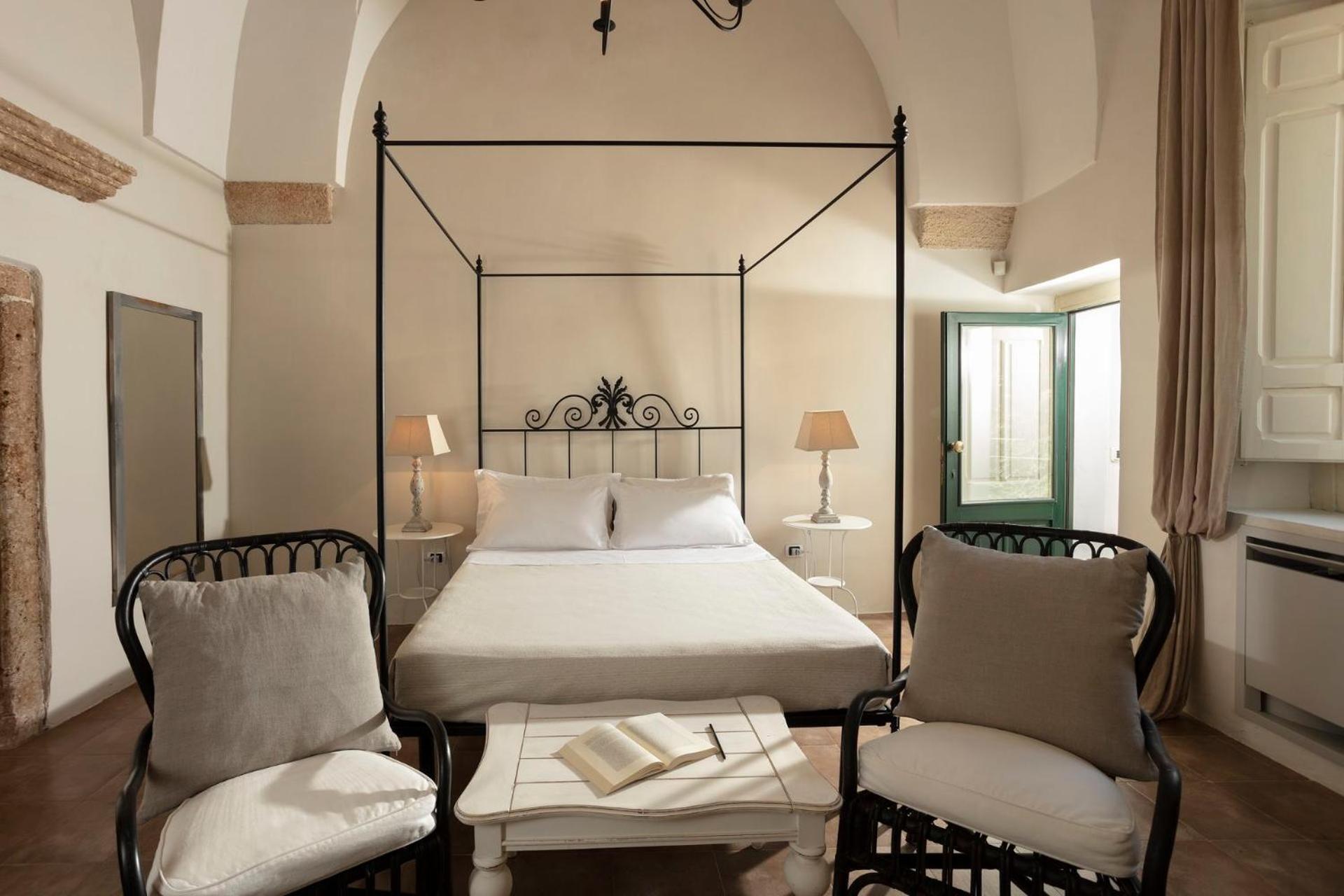Bed and Breakfast Don Alfonso Dimora D'epoca Racale Esterno foto